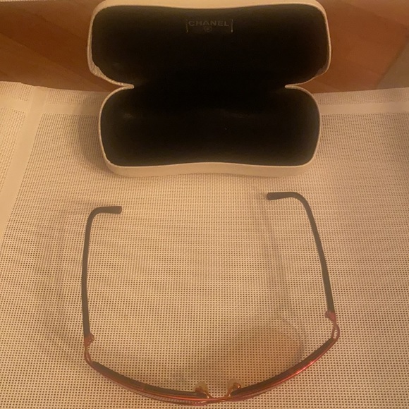 Chanel glasses - Picture 2 of 7